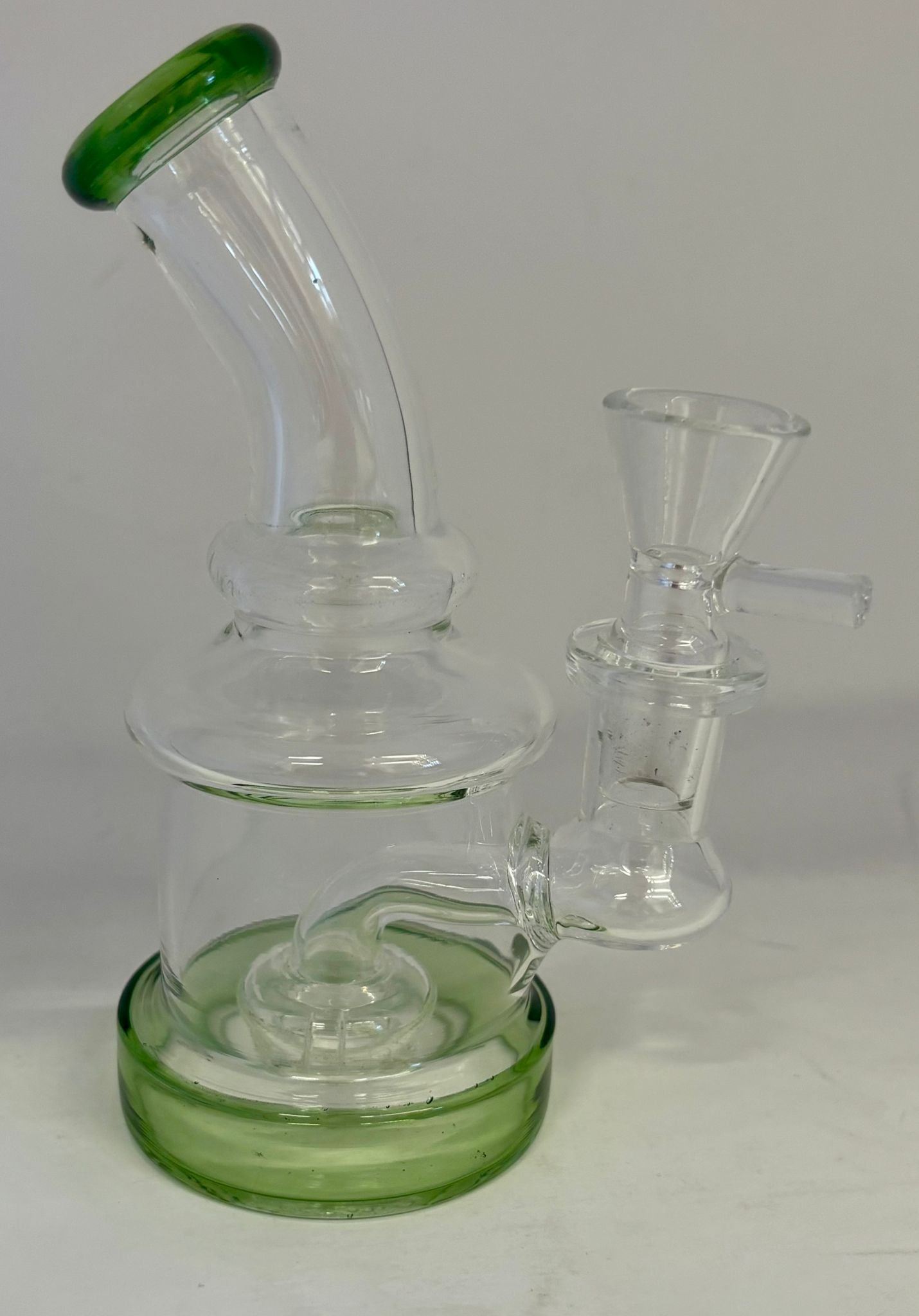 Waterpipe 6" Bend Tube Round Perc